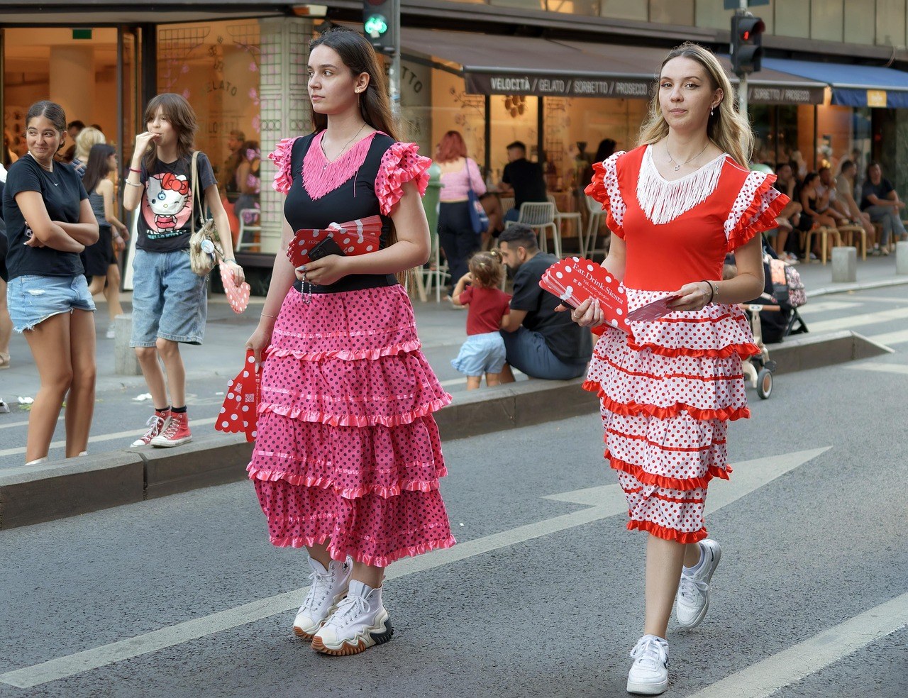Stvarnosti JOMO naspram FOMO