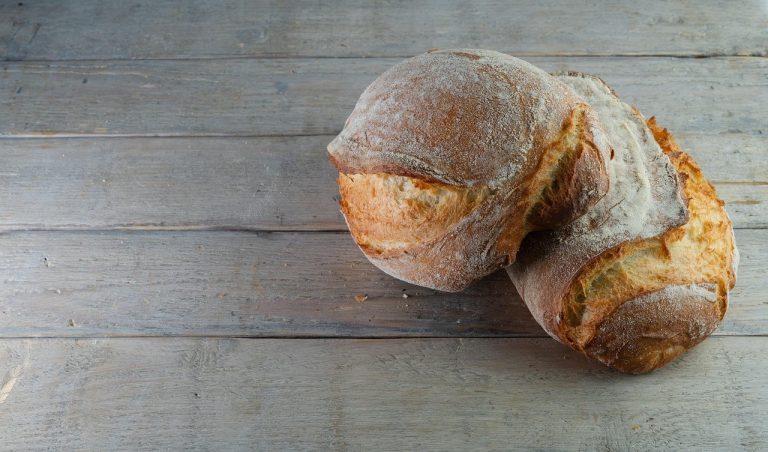 Zašto danas trebaš nazvati starog prijatelja