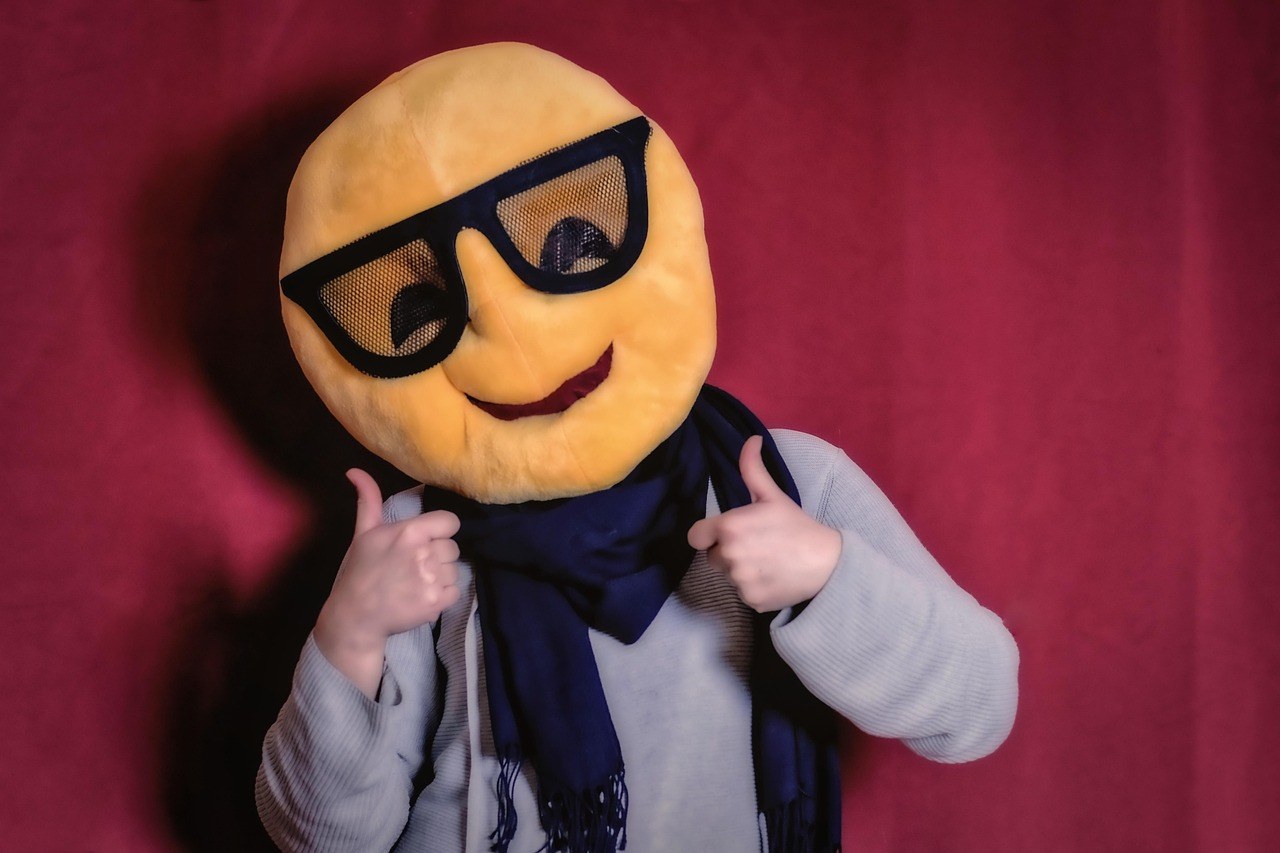 Kako jezik oblikuje identitet dvojezičnih osoba